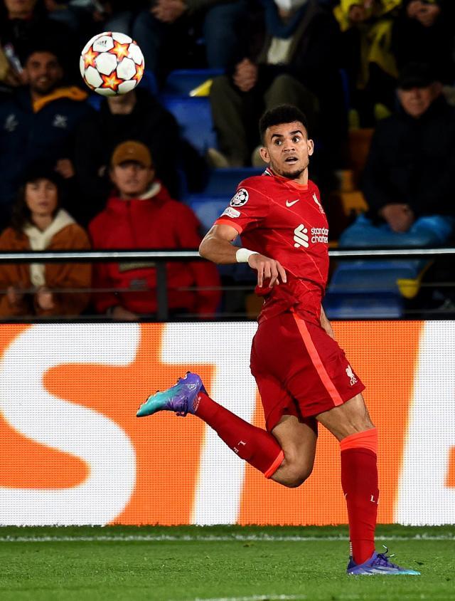 kaiyun-【人物】不走6年前败北路！“X先生”迪亚斯技擒埃梅里